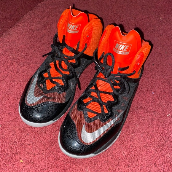 Nike Hype DF II Men’s 7 women’s 9 - Picture 3 of 3